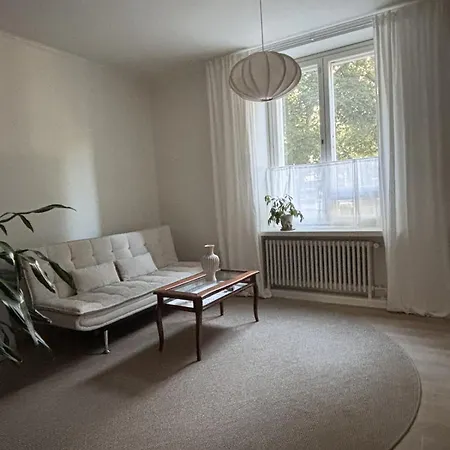 Apartamento Viihtyisae Ja Tilava Asunto Keskustassa